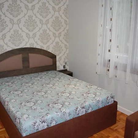 Apartman здравец Trjavna